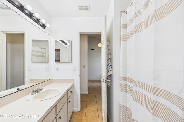 136 Emerson Drive NW, Palm Bay, FL 32907