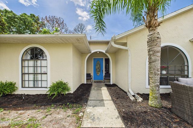 136 Emerson Drive NW, Palm Bay, FL 32907