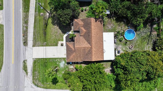 136 Emerson Drive NW, Palm Bay, FL 32907