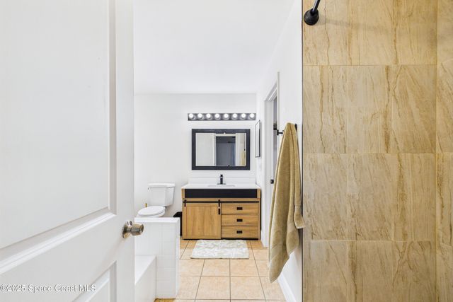 136 Emerson Drive NW, Palm Bay, FL 32907