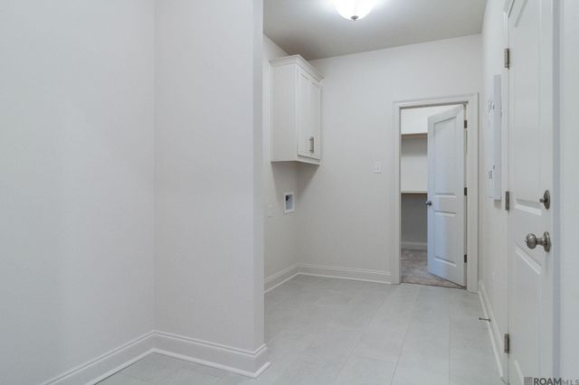 36262 Belle Parc Ave, Geismar, LA 70734