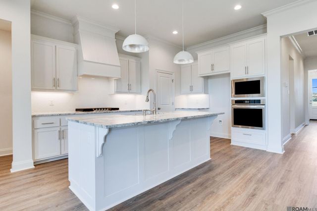 36262 Belle Parc Ave, Geismar, LA 70734