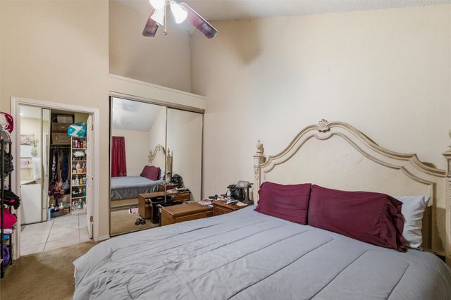 10464 Woodleaf Drive, Dallas, TX 75227