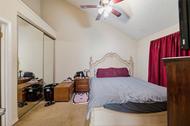 10464 Woodleaf Drive, Dallas, TX 75227
