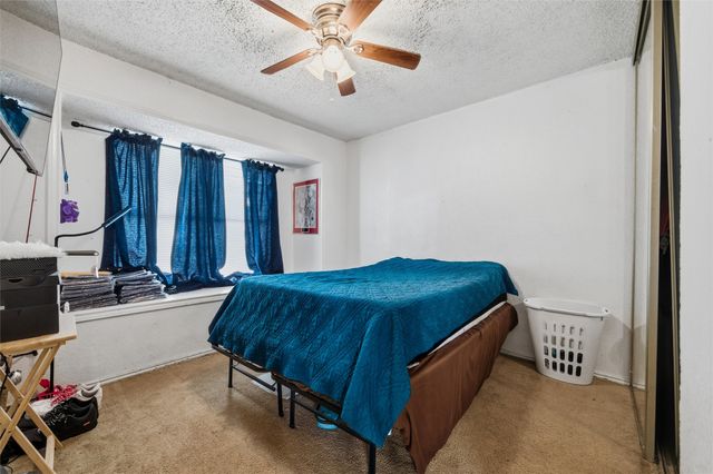 10464 Woodleaf Drive, Dallas, TX 75227