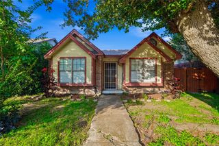 10464 Woodleaf Drive, Dallas, TX 75227