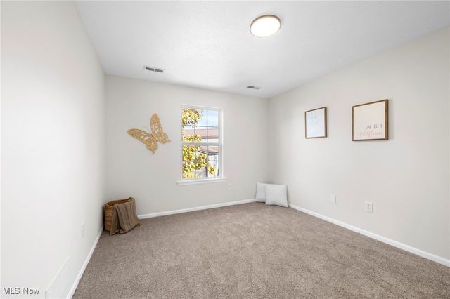 3011 Bluestone Lane, Bedford Heights, OH 44146