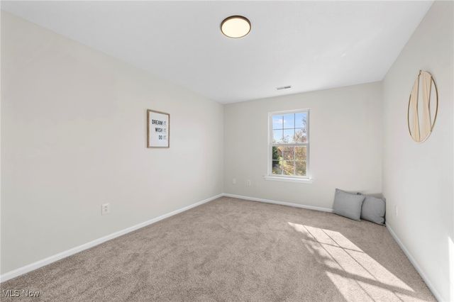 3011 Bluestone Lane, Bedford Heights, OH 44146