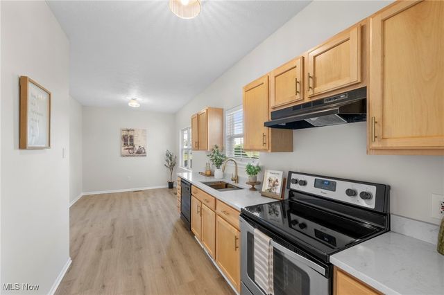 3011 Bluestone Lane, Bedford Heights, OH 44146