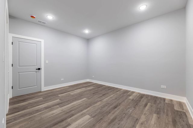 5809 S Indiana Avenue 2, Chicago, IL 60637