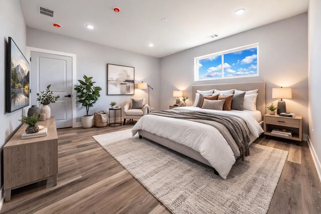 5809 S Indiana Avenue 2, Chicago, IL 60637