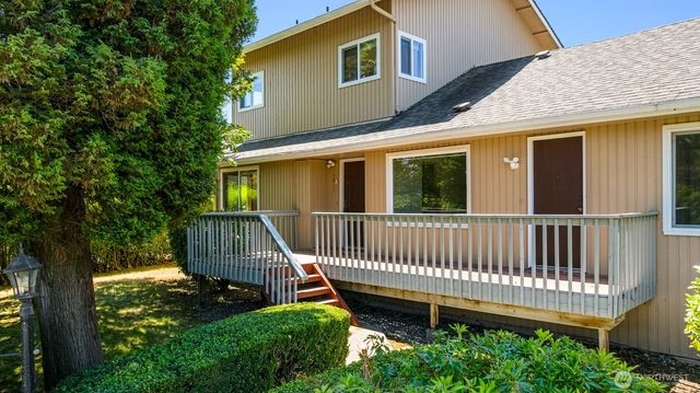 8815 18th Avenue SW, Seattle, WA 98106