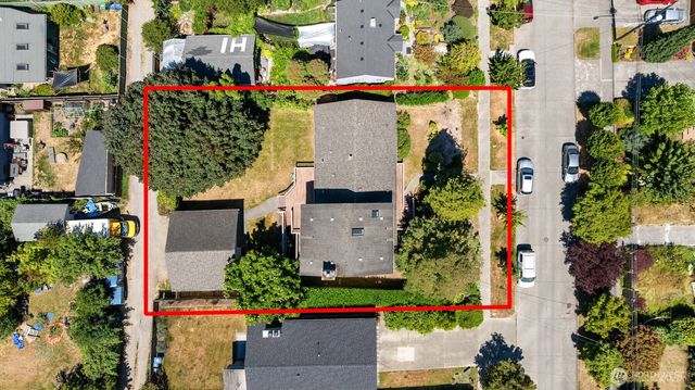 8815 18th Avenue SW, Seattle, WA 98106