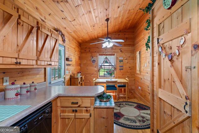 66 Fortenberry Road, Young Harris, GA 30582
