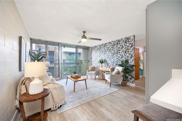 906 Lehua Avenue A306, Pearl City, HI 96782