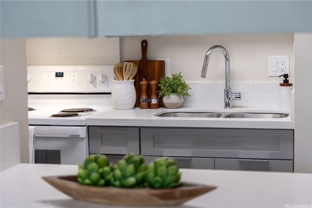 906 Lehua Avenue A306, Pearl City, HI 96782