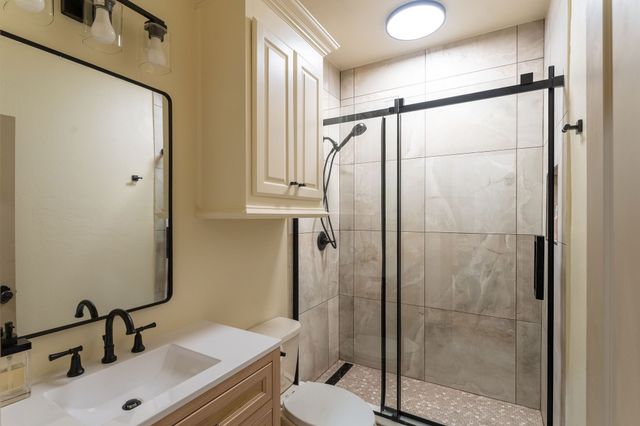 1709 Bison Meadow Lane, Heath, TX 75032