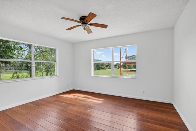 6201 N Falls Cir Drive 207, Lauderhill, FL 33319