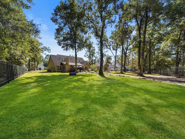 26806 Eagles Landing, Huffman, TX 77336