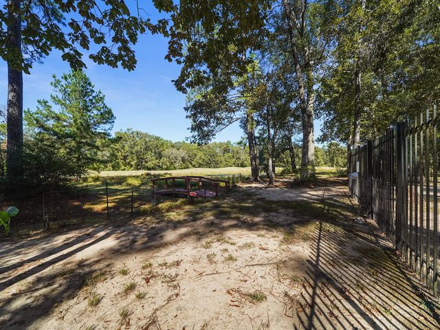 26806 Eagles Landing, Huffman, TX 77336