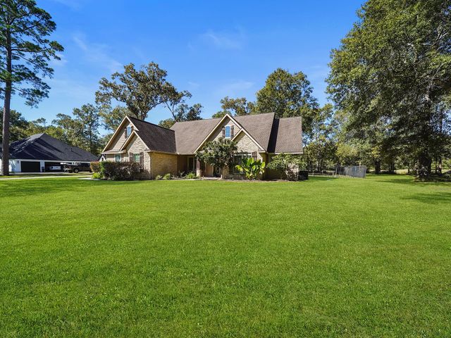 26806 Eagles Landing, Huffman, TX 77336