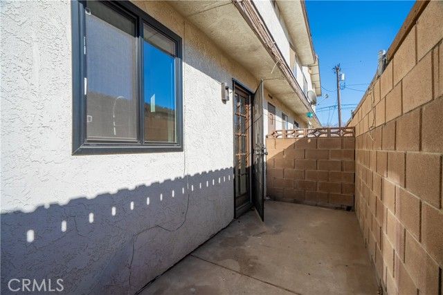 38478 Larkin B, Palmdale, CA 93550