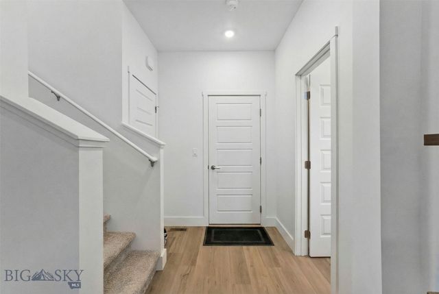 1811 N Cottonwood Road, Bozeman, MT 59718