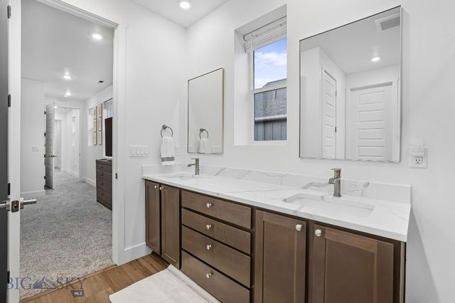 1811 N Cottonwood Road, Bozeman, MT 59718