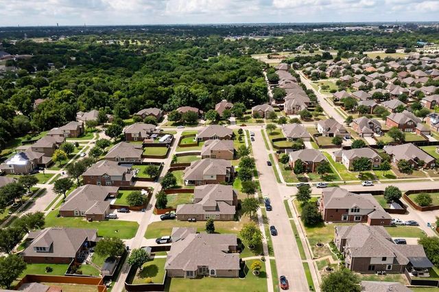 304 Foraker Street, Desoto, TX 75115