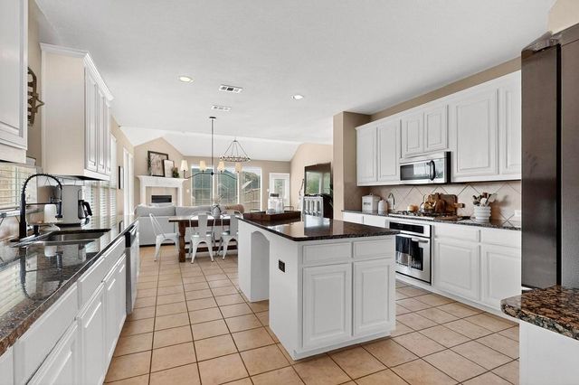 304 Foraker Street, Desoto, TX 75115