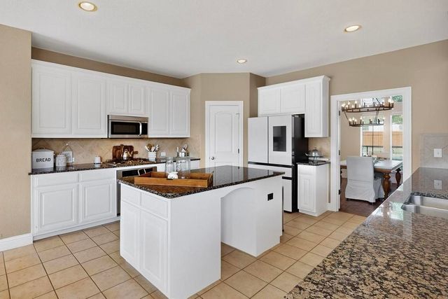 304 Foraker Street, Desoto, TX 75115