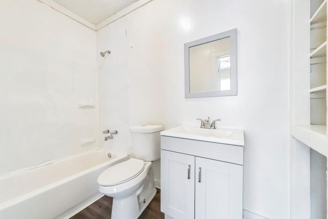 3205 Illinois Street, Baytown, TX 77520