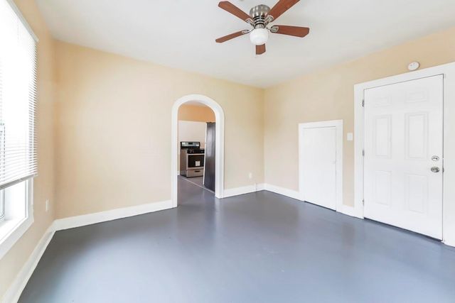 3205 Illinois Street, Baytown, TX 77520