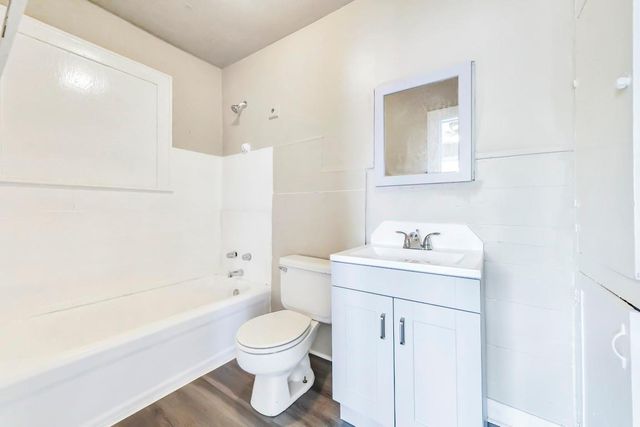 3205 Illinois Street, Baytown, TX 77520