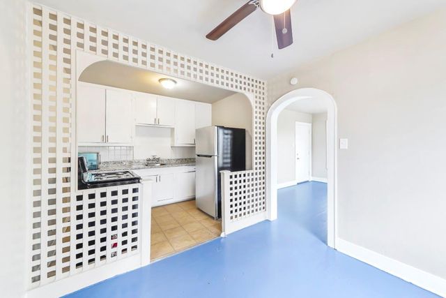 3205 Illinois Street, Baytown, TX 77520