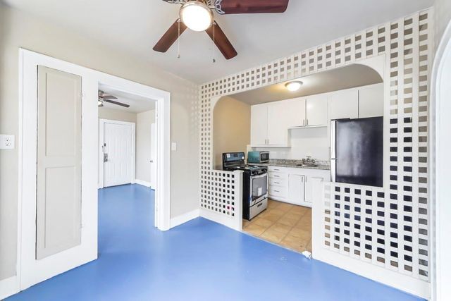 3205 Illinois Street, Baytown, TX 77520