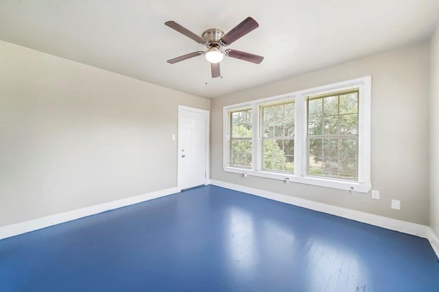 3205 Illinois Street, Baytown, TX 77520