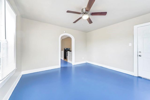 3205 Illinois Street, Baytown, TX 77520