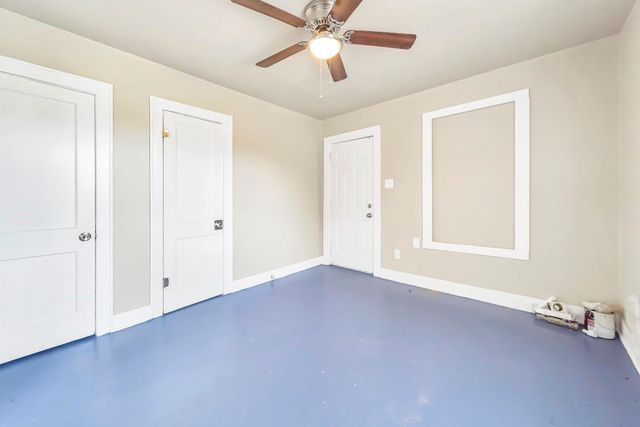 3205 Illinois Street, Baytown, TX 77520