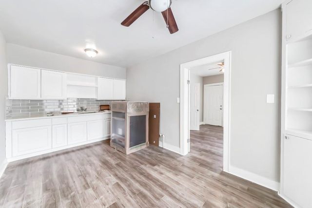 3205 Illinois Street, Baytown, TX 77520