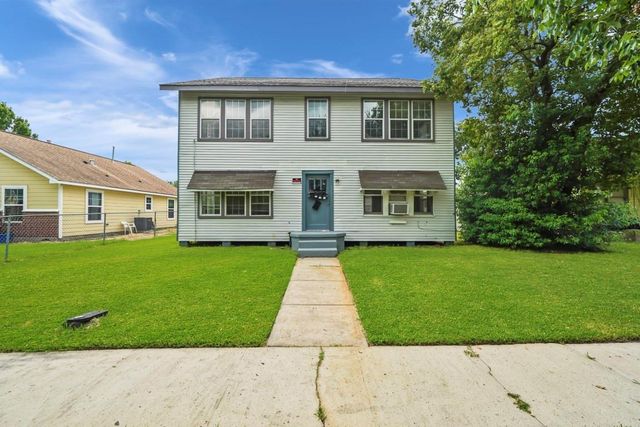 3205 Illinois Street, Baytown, TX 77520