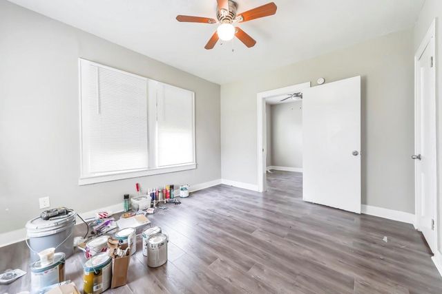 3205 Illinois Street, Baytown, TX 77520