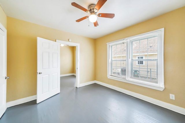 3205 Illinois Street, Baytown, TX 77520