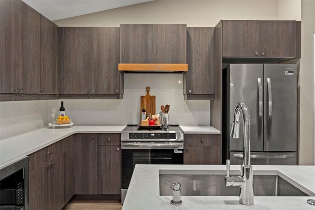 3011 E GRIFFIN STREET, Inverness, FL 34453