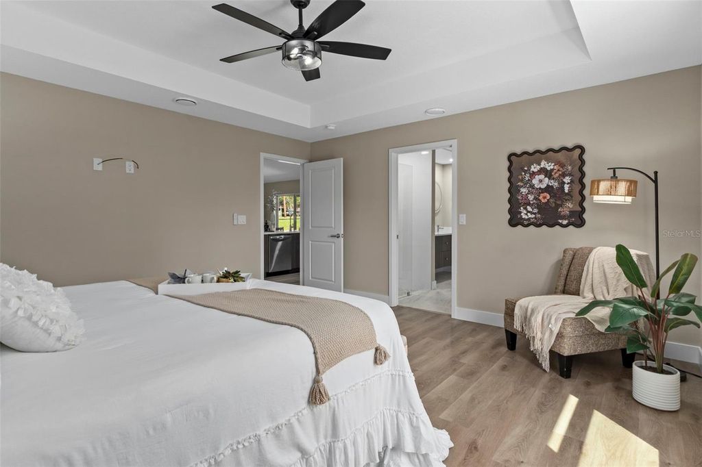 Image 26 of property listing at 3011 E GRIFFIN STREET, Inverness, FL 34453