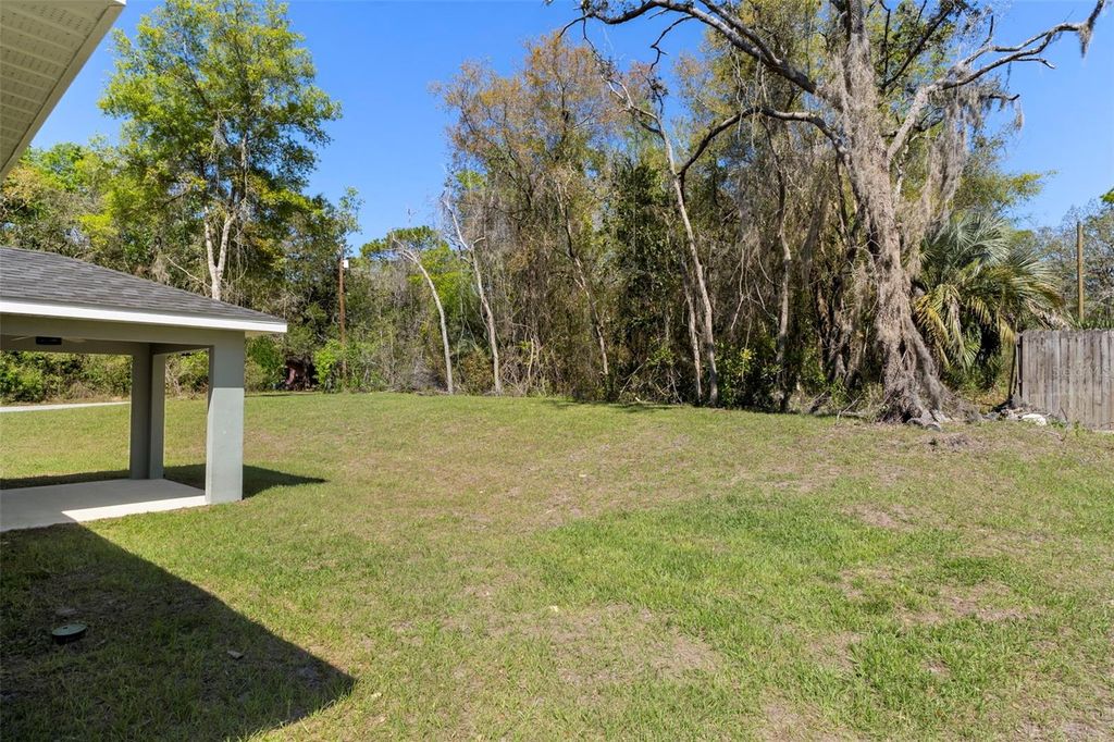 Image 41 of property listing at 3011 E GRIFFIN STREET, Inverness, FL 34453