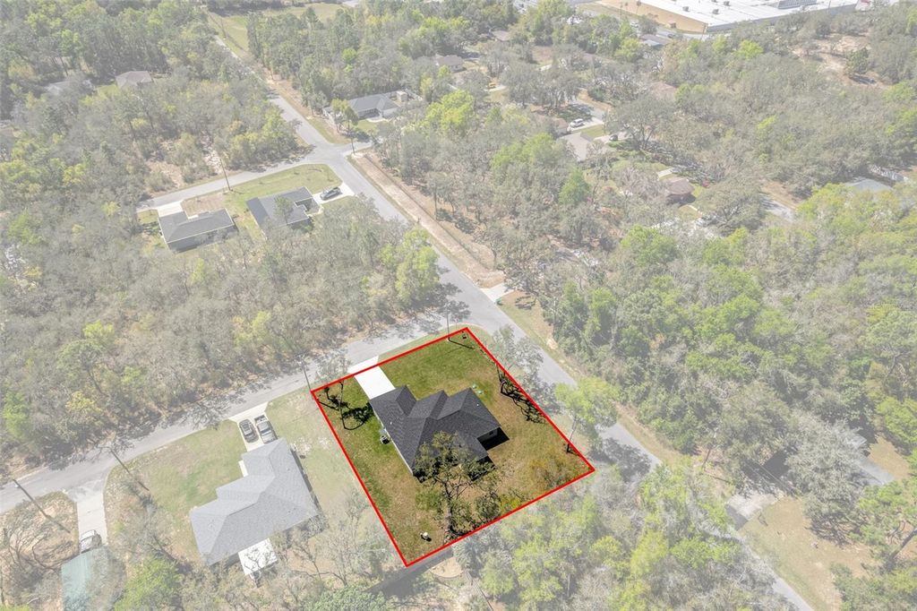 Image 45 of property listing at 3011 E GRIFFIN STREET, Inverness, FL 34453