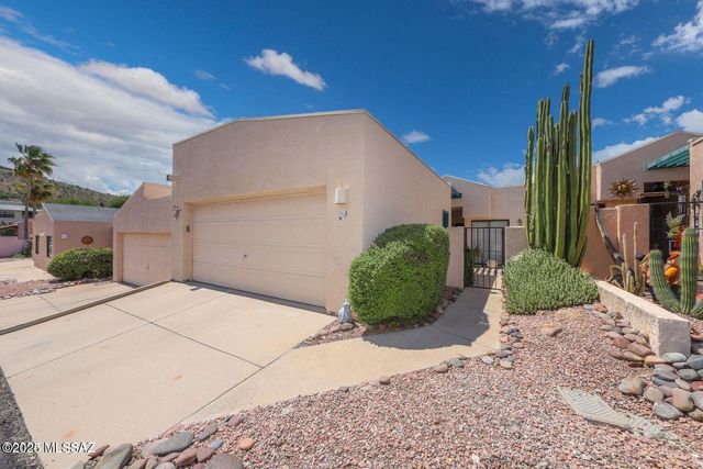 4937 N Valle Road, Tucson, AZ 85750