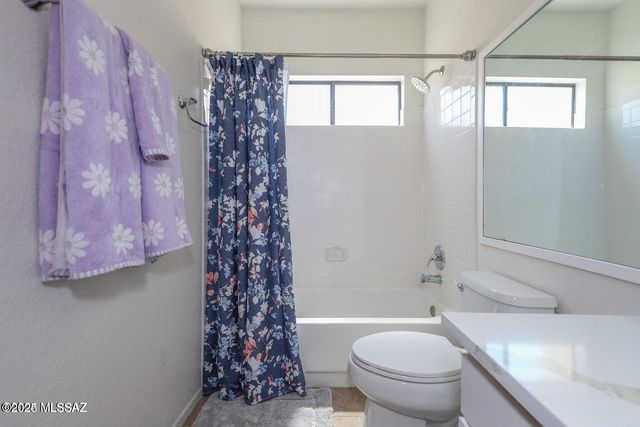 4937 N Valle Road, Tucson, AZ 85750