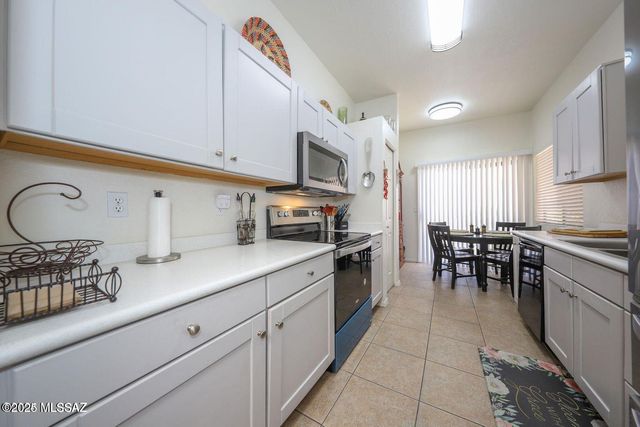 4937 N Valle Road, Tucson, AZ 85750